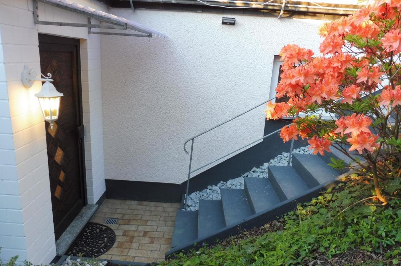 Exklusive 'agger-blick' Mit Grosser Seeblick-terrasse & Sauna * Gummersbach